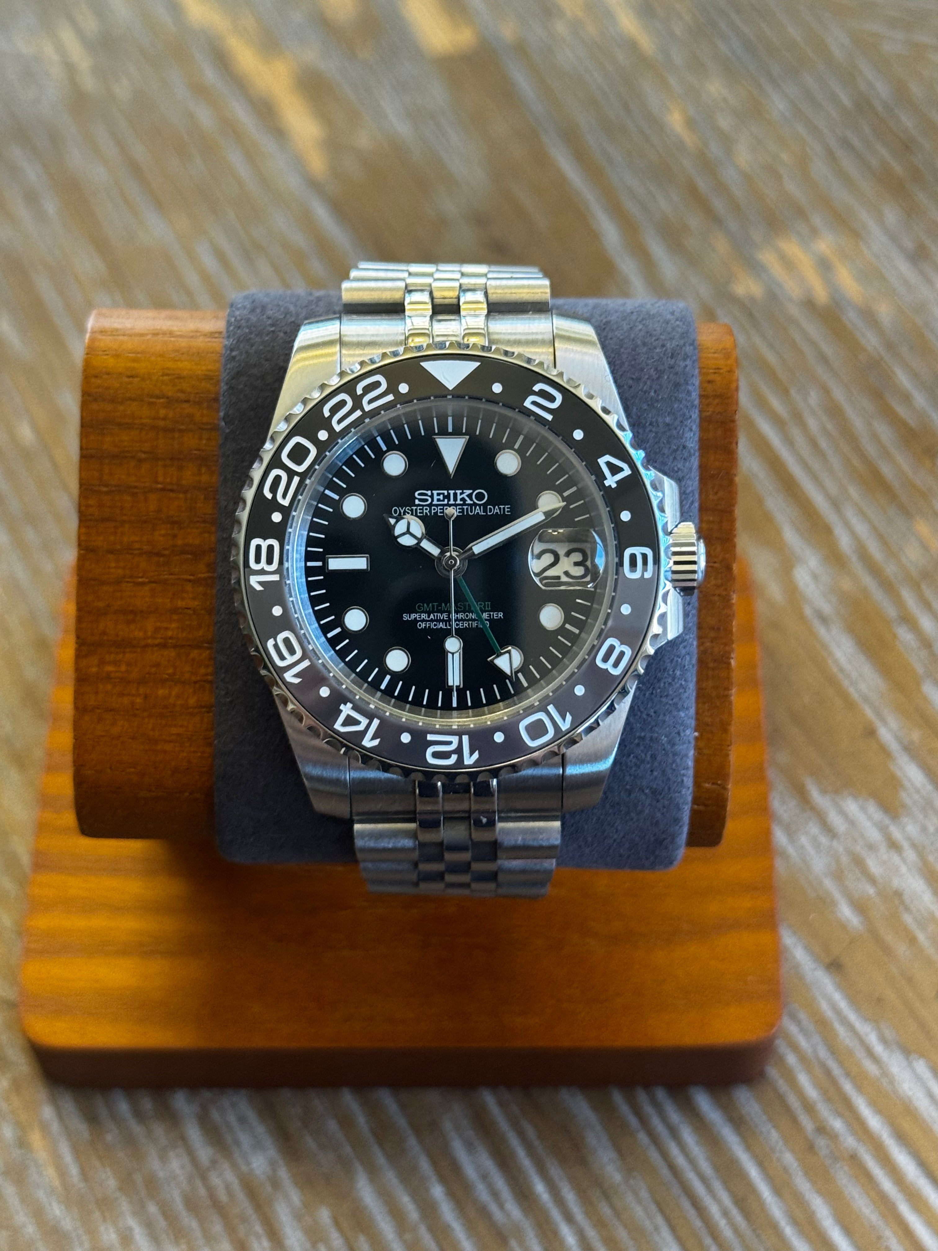 CRC Bruce Wayne Automatic Diver
