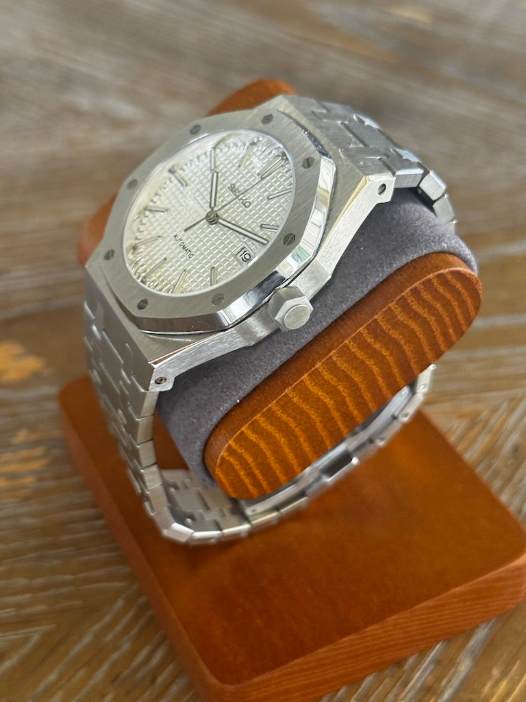 CRC Royal Oak White Dial